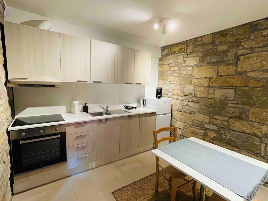 Santomas Apartments Šmarje المظهر الخارجي الصورة