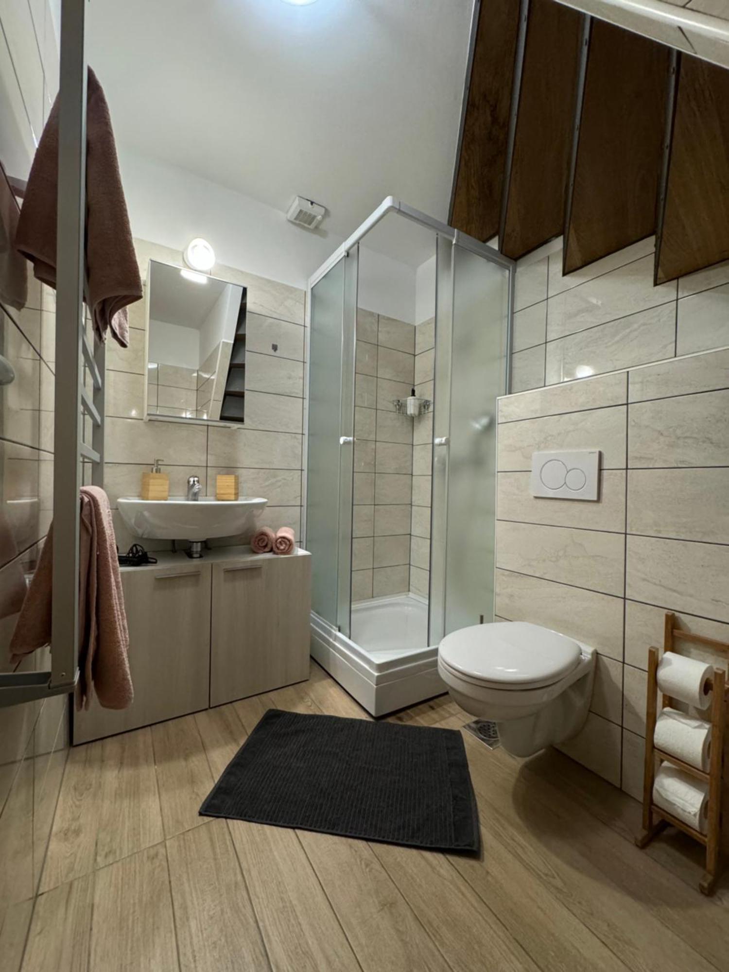 Santomas Apartments Šmarje المظهر الخارجي الصورة